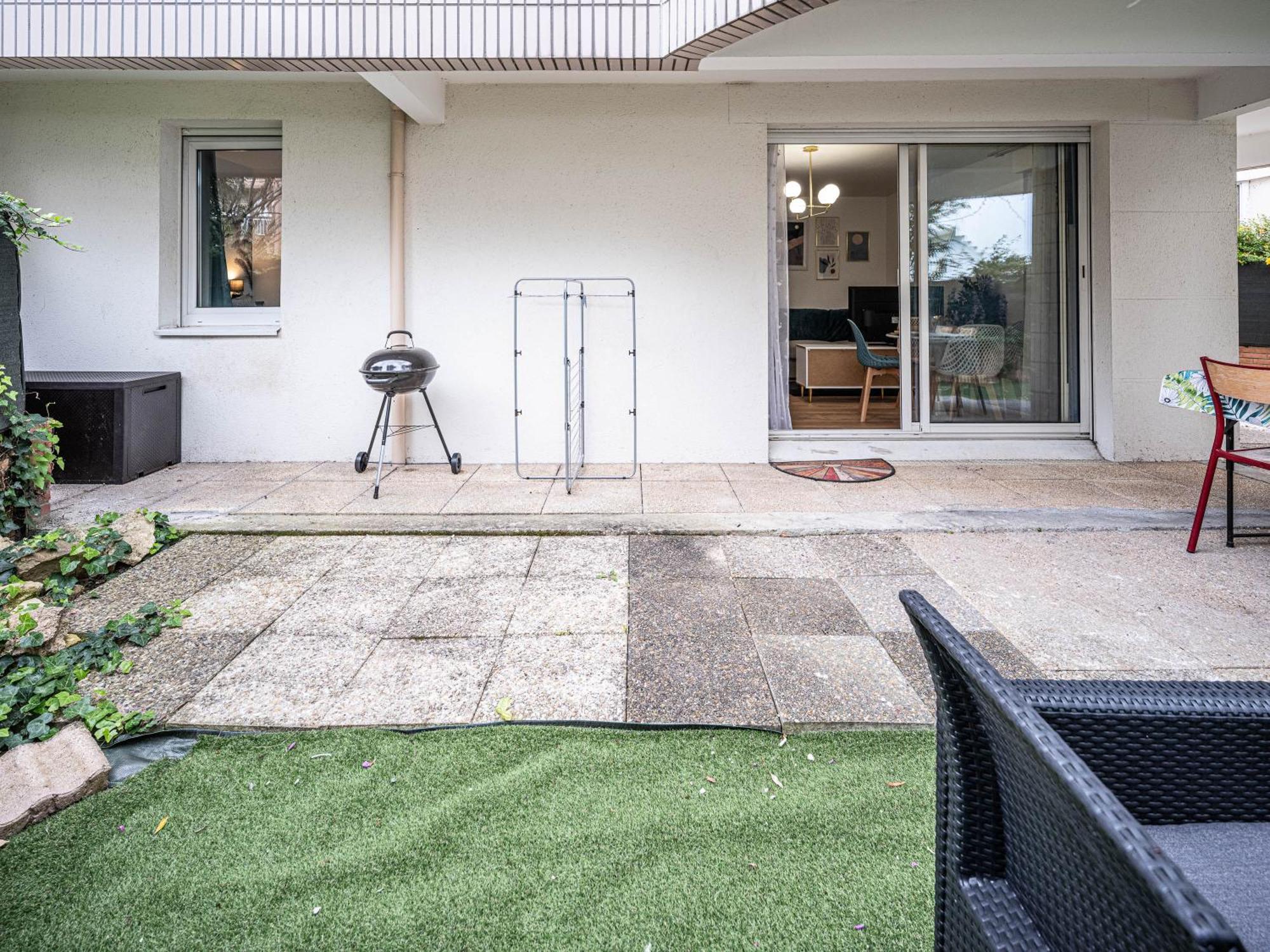 Appartement Cocooning En Centre-Ville - Residence Le Colisee 埃尔蒙 外观 照片