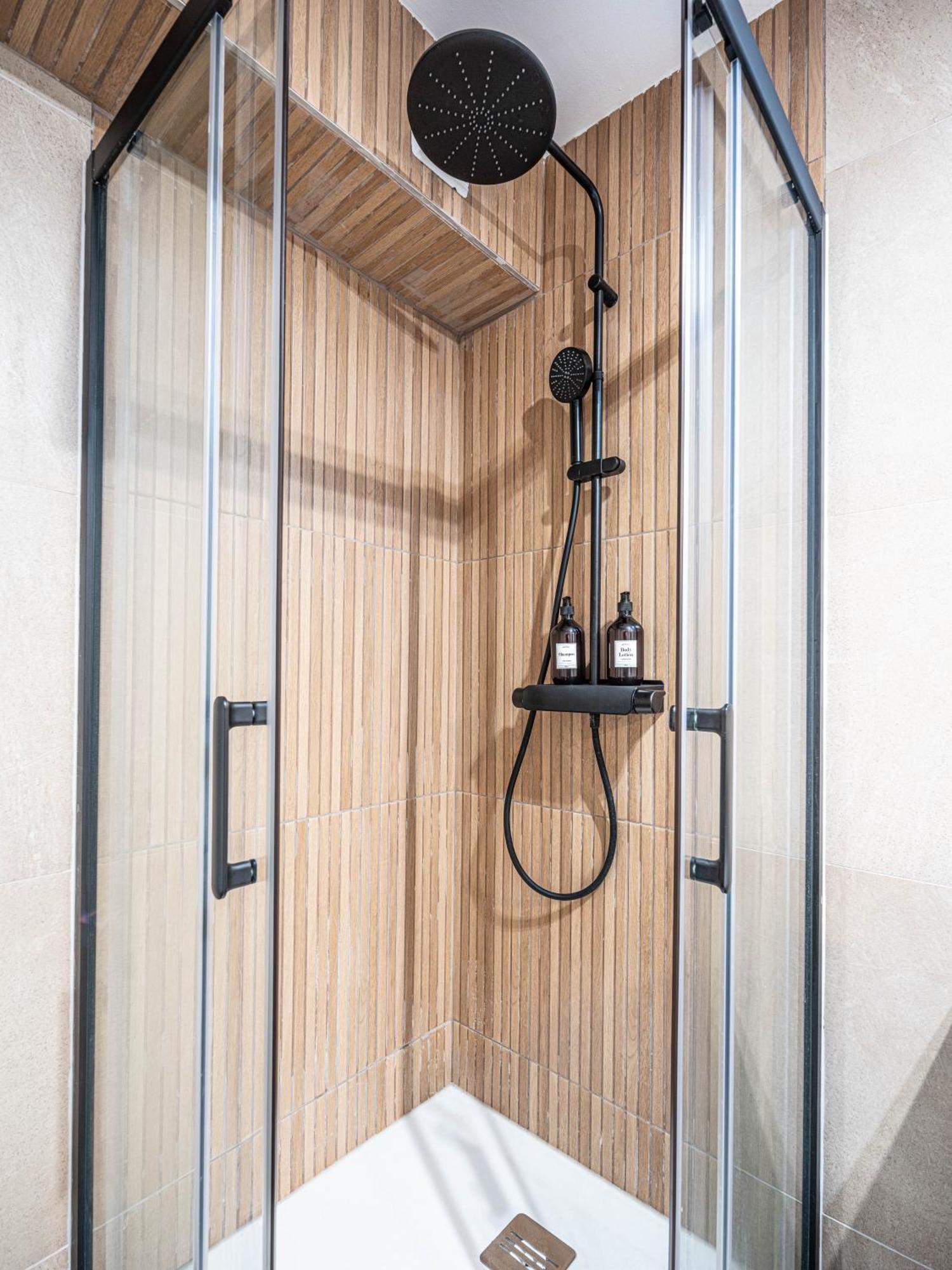 Appartement Cocooning En Centre-Ville - Residence Le Colisee 埃尔蒙 外观 照片